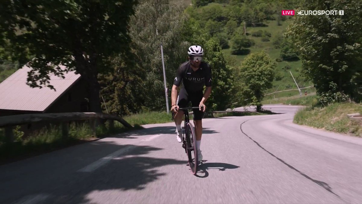 ❤️‍🔥 Llega la 𝙡𝙚𝙮𝙚𝙣𝙙𝙖 hecha puerto, y Alberto Contador nos da un reconocimiento total para guardar del gran Alpe d'Huez #TDF2026 #LaCasadelCiclismo
