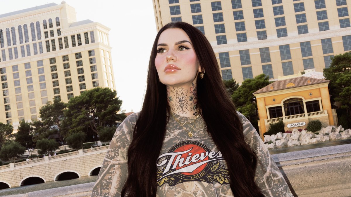Warzone Veteran. Sniper Legend. Creator Queen. Welcome Kalei to 100 Thieves