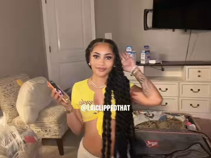 Ready to take over the female rap game! Streamer Summyah Marie previews an unreleased rap song — should she drop it? 🔥 or 🗑️