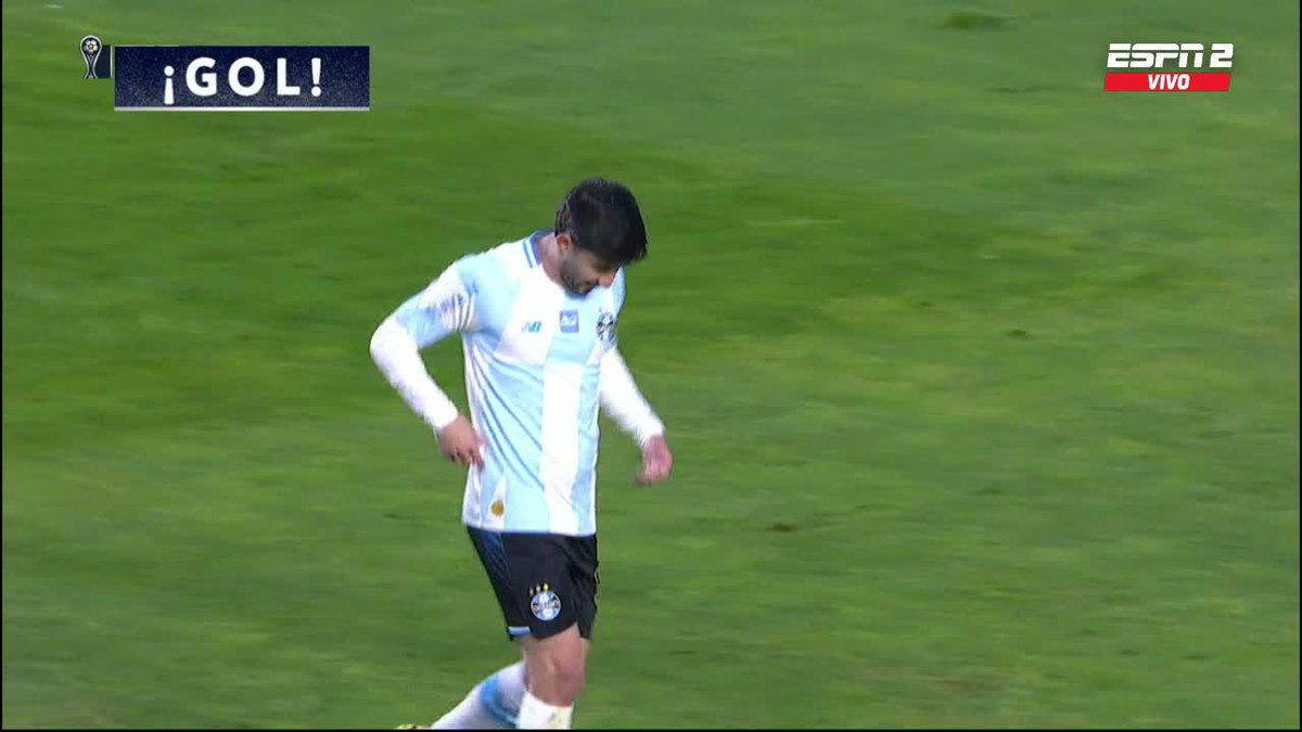 #ParaguayosPorElMundo ¡Goooooooooool paraguayo! 🇵🇾 Mathias Villasanti anota para Grêmio FBPA, que empata 1-1 ante Club Bolívar en la Copa Sudamericana .