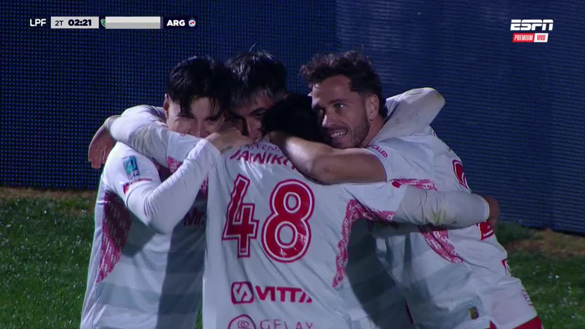 🤯🇦🇷 PFFF, LA PIRUETA DE ALAN LESCANO PARA EL GOL DE ARGENTINOS EN JUNÍN.