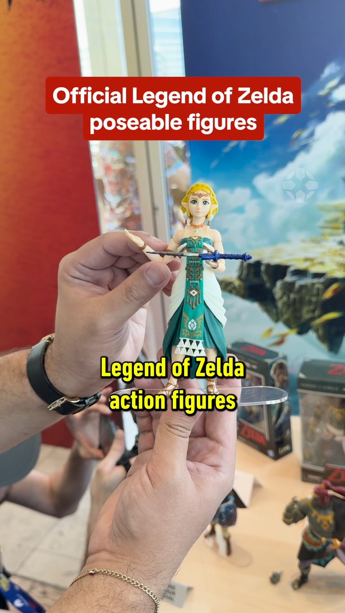Yahaha! The gang's all here at #SDCC, and by gang we mean Hasbro's new Legend of Zelda figures due out Spring 2027! 🍄 🌱 Presented by Splatoon Raiders