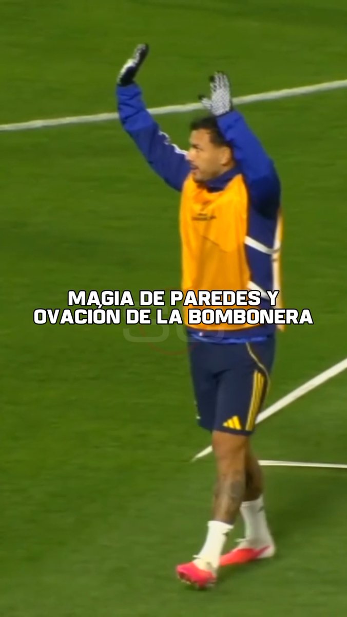 📹ASÍ RECIBIÓ LA BOMBONERA A LEANDRO PAREDES. 👏OVACIÓN TOTAL.