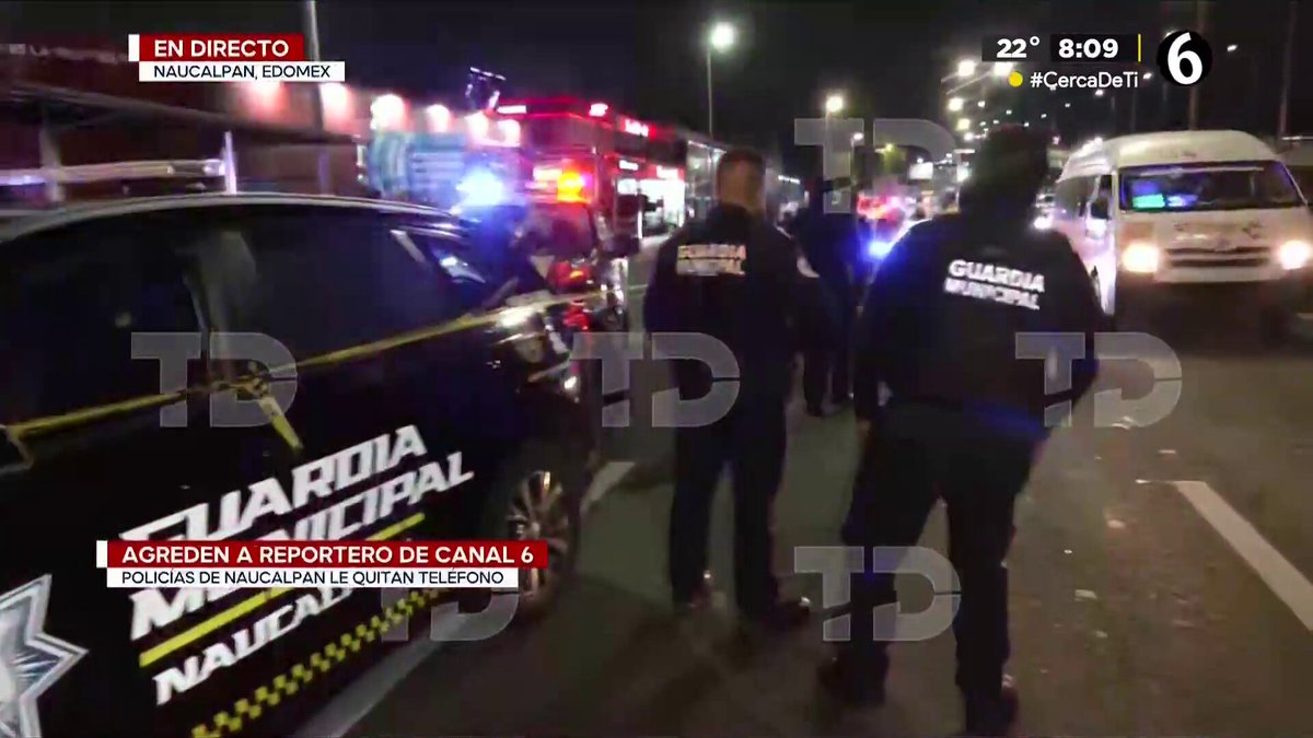 ▶️ #ÚLTIMAHORA | "Me robaron mi teléfono, rompieron mi micrófono, me pegaron entre 4 policías": Miguel Sarmiento, reportero de Telediario, fue agredido por agentes de Naucalpan en pleno reporte en vivo de una balacera 📺 #TelediarioNocturno con Carlos Zúñiga Pérez y @Pao_barquet ⭐