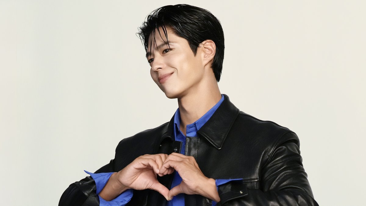 PARK BO GUM ‘SHINHAN BANK’ CAMPAIGN SHOOT BEHIND FILM 🔗 #PARKBOGUM #박보검 #THEBLACKLABEL #더블랙레이블