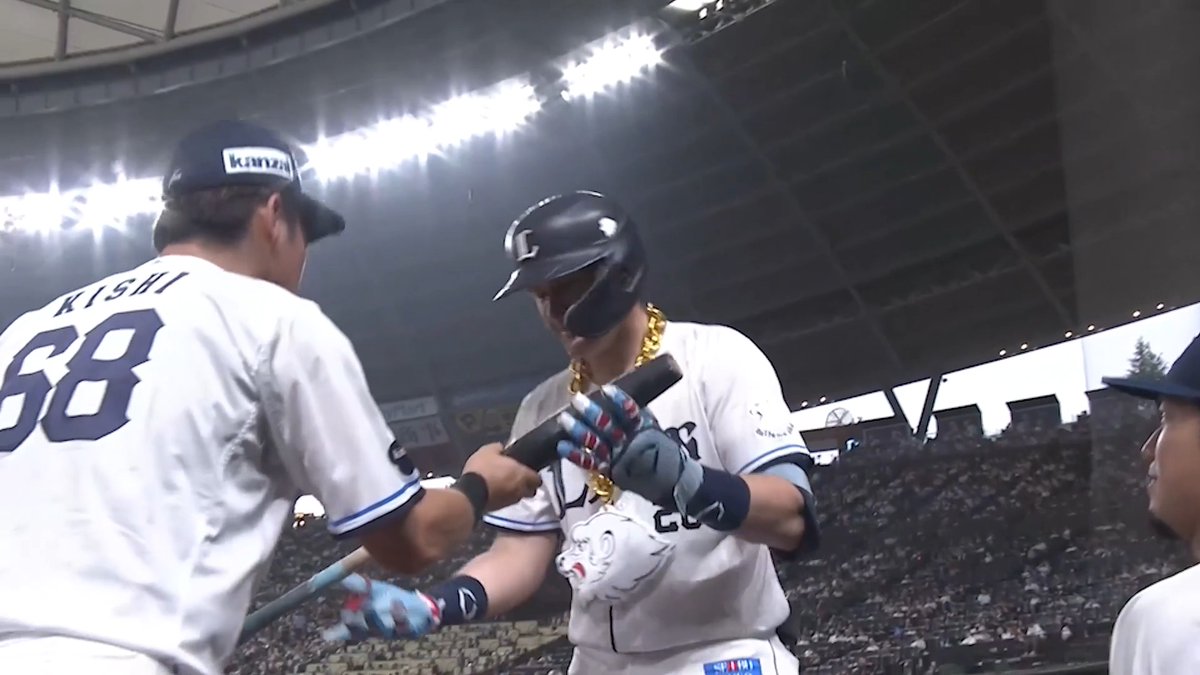 #ネビン 選手が特大のホームランを放つ! 3日連続の一発に球場のボルテージも上がります! #seibulions #打破 #圧倒的至近距離 #バザールコラボシリーズ