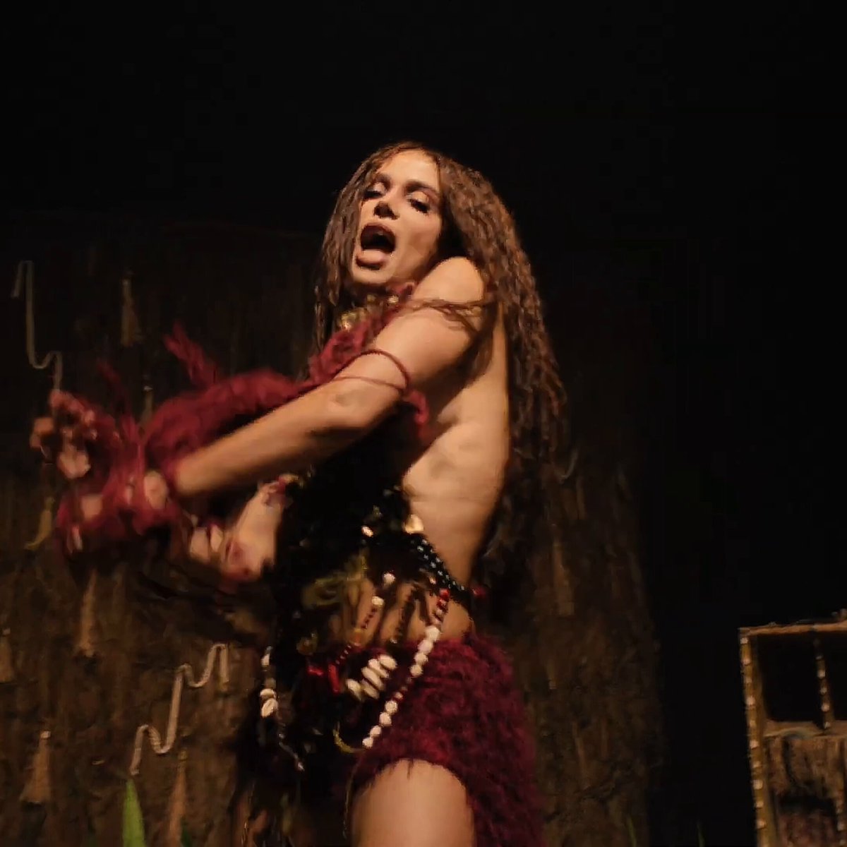 Anitta, KBrum — Sal Grosso