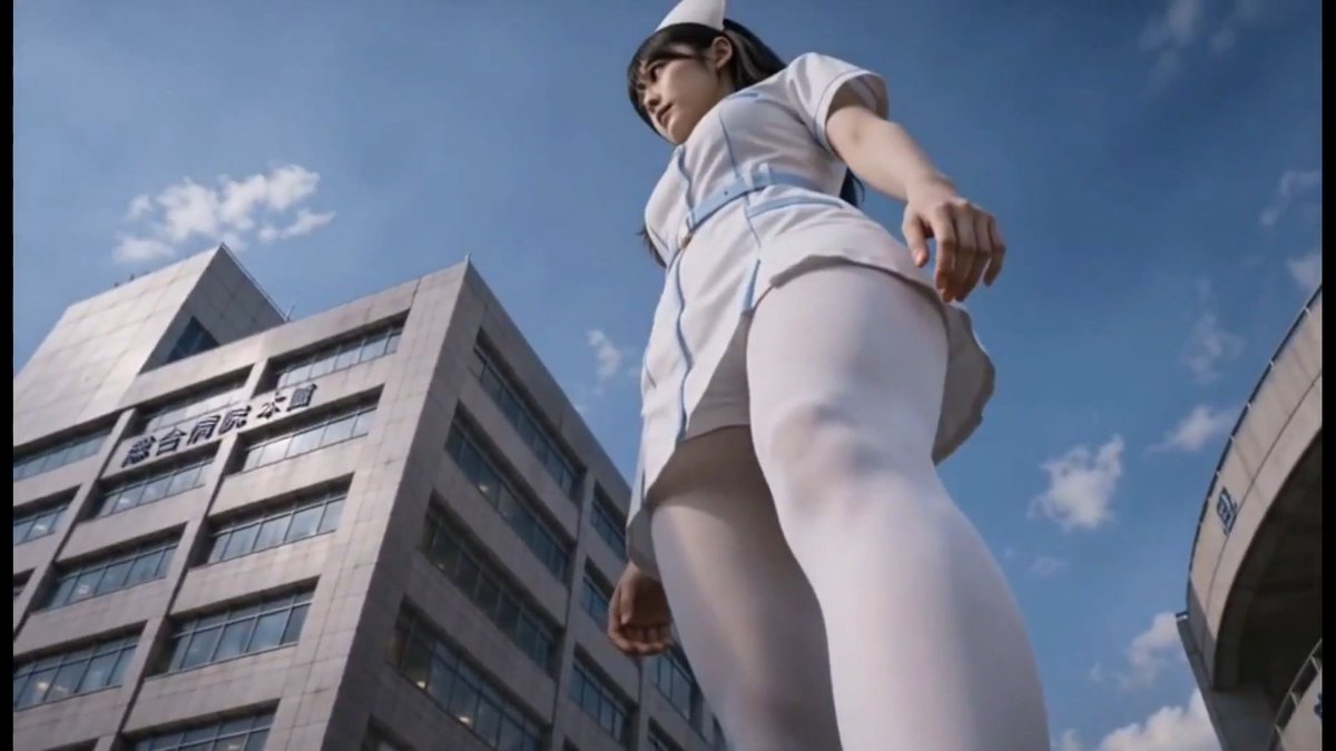 SCALE TAG:GAME02 ― NURSE HUNTER(第1話/全4話) 優しい声で呼びかける、49.5mの巨大ナース。 「逃げると危ないので、捕まってくださいね」 Game02の神崎レイナは、前ゲームの結果によって10倍から30倍へ巨大化。 #giantess #巨大娘