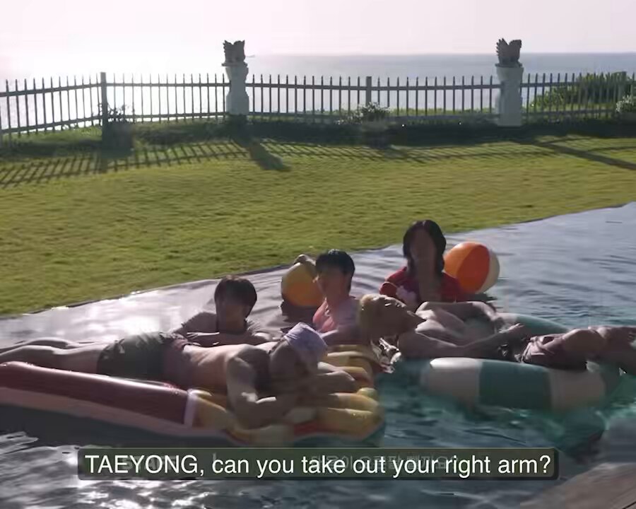 i'm crying 😭😭😭 the winning shot for the group cover is them ACTUALLY laughing at johnny's joke so it was real candid moment 😭🫂