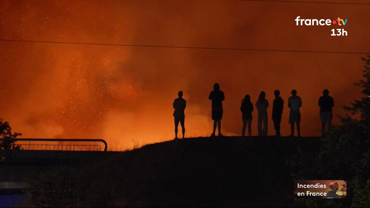 🔥🚒 INCENDIE AU CAP FERRET - Les pompiers ont lutté toute la nuit du 23 au 24 juillet à Lège-Cap Ferret, afin de tenter de maîtriser un feu hors de contrôle. Une équipe de France Télévisions les a suivis, au cœur du brasier. #JT13H