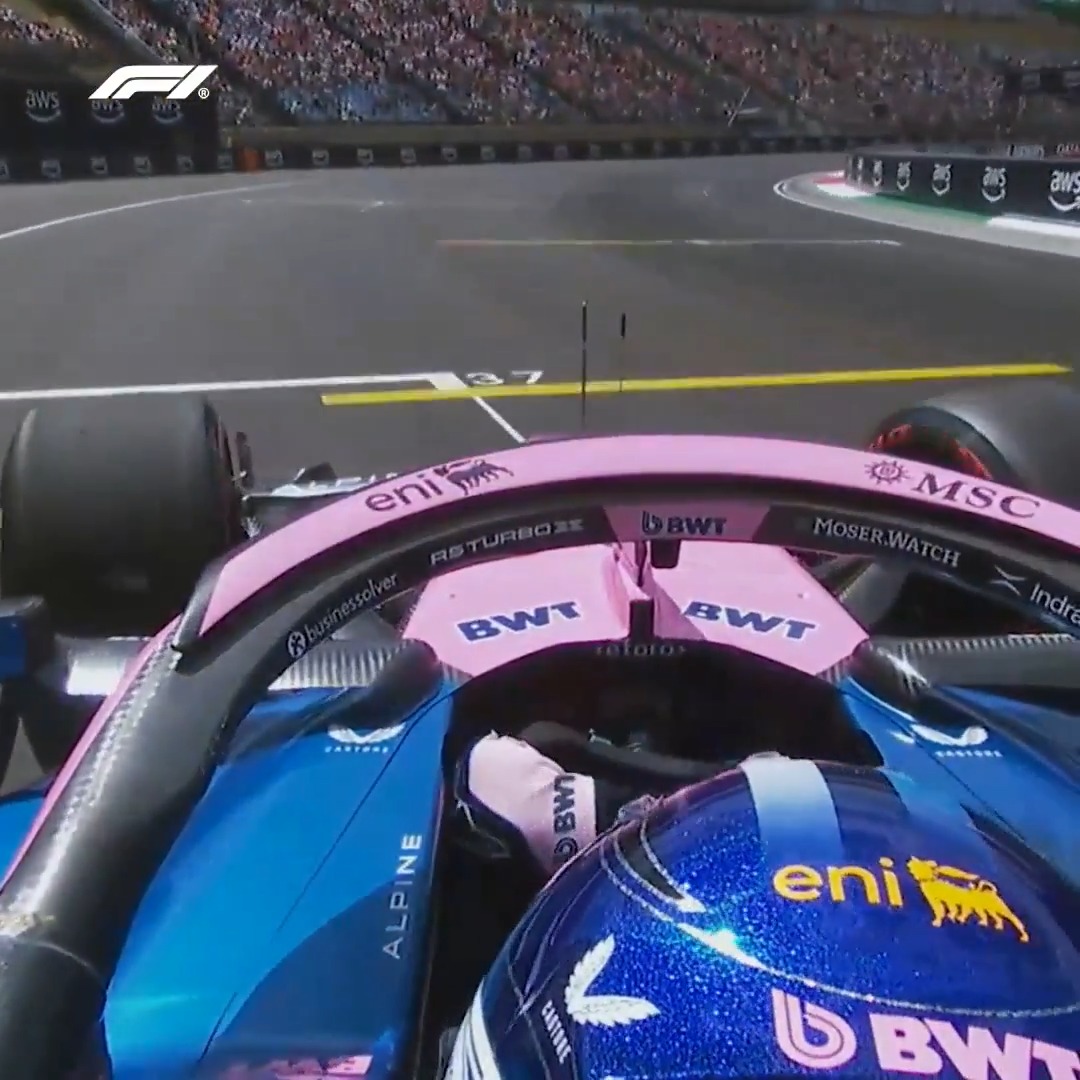 Paul Aron, in for Franco Colapinto during FP1, wrestling the Alpine around the final corner 😵 #F1 #HungarianGP