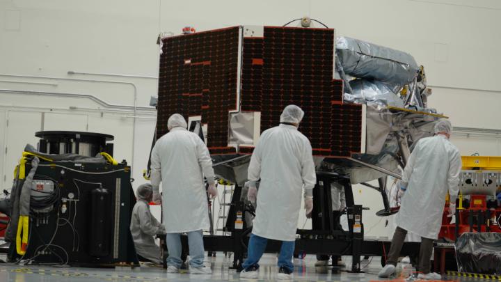 🎵 H-O-T-T-O-G-O! 🎵 Voyager Technologies’s Griffin-1 lunar lander is hot to go... through environmental testing. The lander has arrived at NASA JPL, where it will undergo testing to help verify it can withstand launch, landing, and the harsh conditions of space before its commercial mission supporting development of NASA Moon Base.