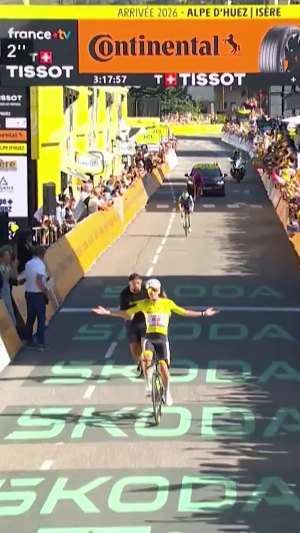IT’S POGAČAR ON ALPE D’HUEZ! 🇫🇷💛 A record-breaking ascent of one of cycling’s most famous climbs on a thrilling Stage 18 of the Tour de France!