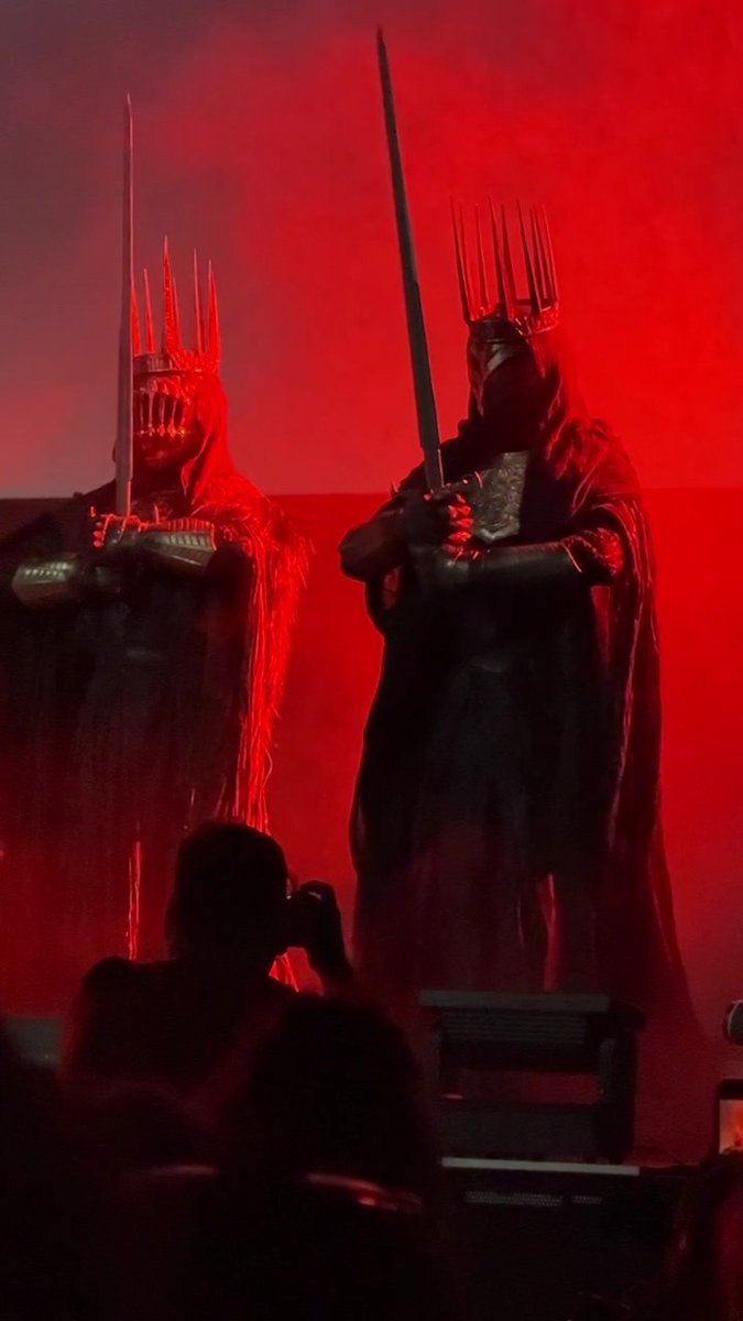 The Nazgnagôl take over Hall H during The Lord of the Rings: The Rings of Power panel at Comic Con. #SDCC