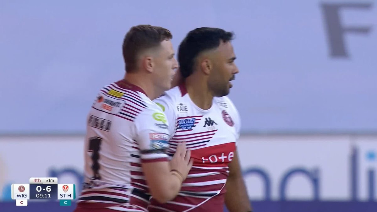 "The stars are out tonight!" ⭐️ Wigan fightback to level the match early on as Bevan French caps off a lightning quick attack ⚡️
