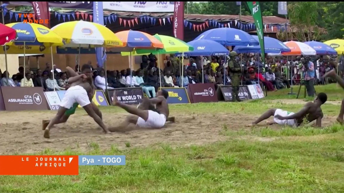 Dans le nord du Togo, place aux Evala. Chaque année, des milliers de jeunes de l’ethnie kabyè s’affrontent dans ces luttes traditionnelles qui marquent le passage à l’âge adulte. Bien plus qu’une compétition, c’est un rite initiatique profondément ancré dans la culture locale.