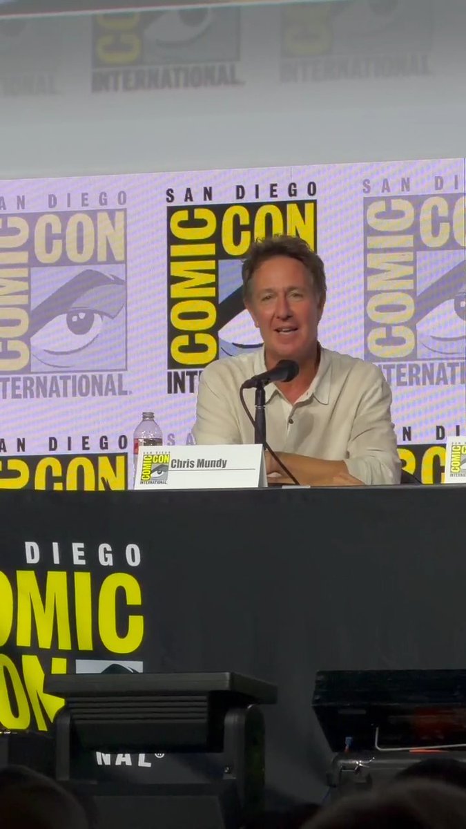 Laura Linney will play a Guardian of the Universe in #Lanterns, says showrunner Chris Mundy. #SDCC
