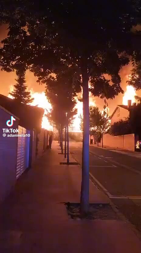 Villa del Prado es un infierno y El Gobierno de Sánchez Lucifer. Pobre España achicharrandose poco a poco👇