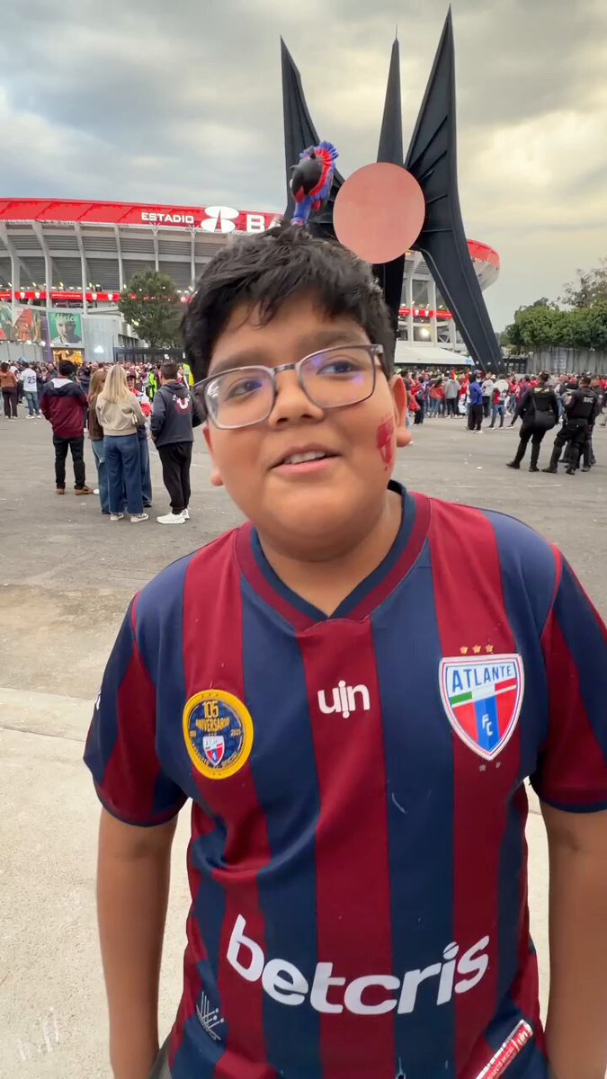 El Atlante sí tiene aficionados jóvenes, como Alan, quien a sus 12 años se sabe al pie de la letra la porra más famosa de los Potros de Hierro 📽️ Édgar Contreras