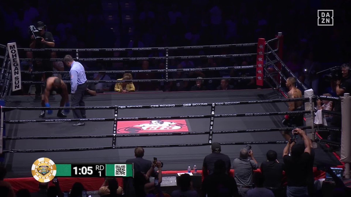 KEVIN WALSH WITH A ROUND 1 KO!! 🤯🤯😤 #AndradeAtaide | Live NOW on DAZN ▪️