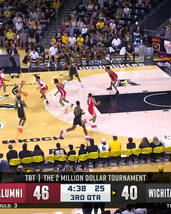 MARCUS KEENE IS COOKING RIGHT NOW🔥🔥 He just scored EIGHT STRAIGHT POINTs to give the AfterShocks - Wichita State’s TBT Team the LEAD😱 Charles Koch Arena is ON FIRE!!!