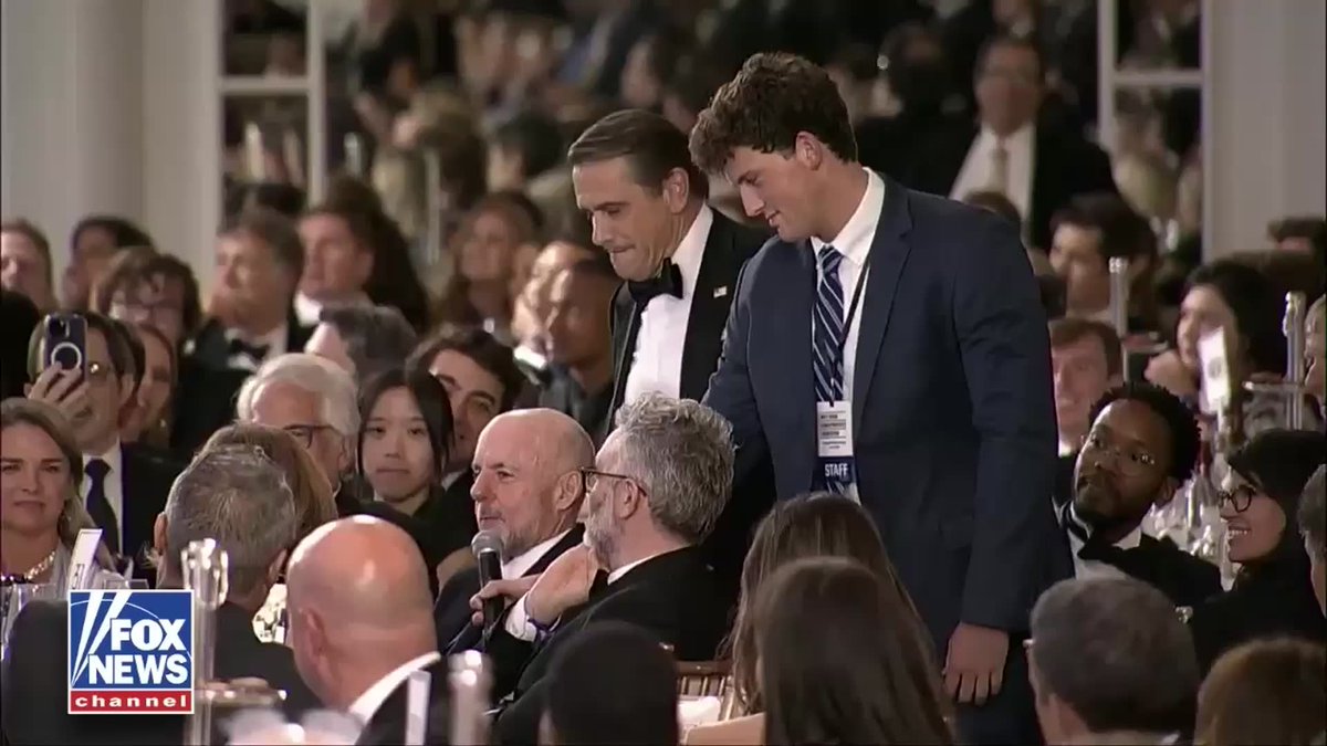 MUST WATCH: Oz the Mentalist pulls off an absolutely next-level mind-reading stunt, enlisting the help of Acting AG Todd Blanche and Ambassador to the UN Mike Waltz at the WHCA Dinner. Oz first has Blanche commit a "federal offense" by signing a $20 bill, then has him fold it and even sit on it as the crowd erupts in laughter. Then Oz gets Waltz and the whole crowd in on some random math — and what happens when both stunts collide is jaw-dropping.
