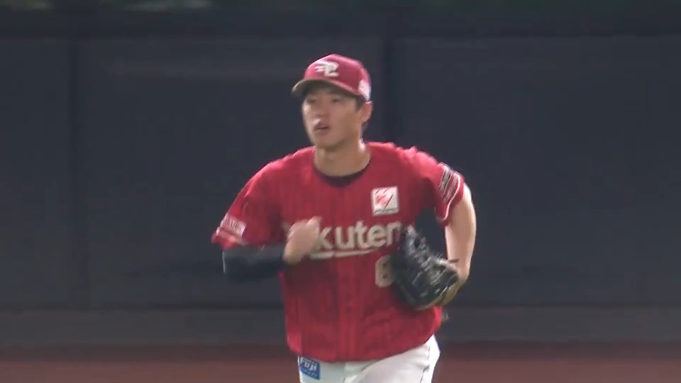 【1回裏:F 1-0 E 】 センター #辰己涼介 選手 後ろ向きでダッシュ! そして...後ろ向きのままキャッチ! #残念そこは辰己 #RakutenEagles #強鷲革新