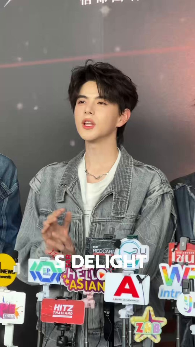 น้องถงถงสวัสดีครับ🙏🏻 #ZhengTong #AydenSng‌ #AyLio #DoubleHelix #SunZheng #LuSitong #LvSitong #吕思瞳 #FaXuange #范暄阁 #HeJiashu