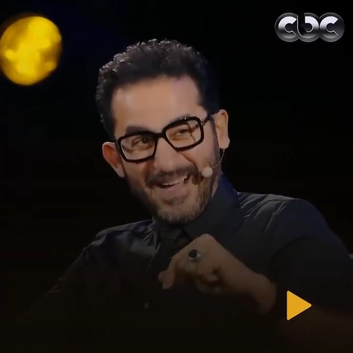 أول مرة حلمي يشوف فيها أحمد زكي ♥️ أخد راحته في الكلام أوي فكان ده رد فعل زكي 😍 #soldout