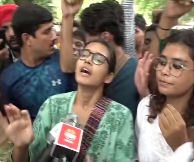 धर्मेंद्र प्रधान की हार की बहुत-बहुत मुबारकबाद। और देशभर के छात्रों को उनकी जीत की दिल से बहुत-बहुत मुबारकबाद। यह मुबारकबाद उन सभी आवाज़ों के नाम, जिन्होंने अपने हक़ के लिए डटकर संघर्ष किया।