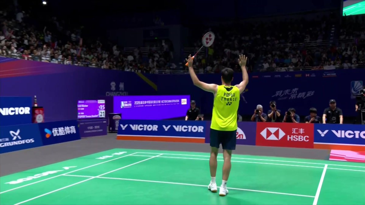 👏 C'est historique : Toma Junior Popov est en finale de l'Open de Chine ! Vainqueur du Canadien Victor Lai, il devient le premier Français à y parvenir ! #lequipeBADMINTON