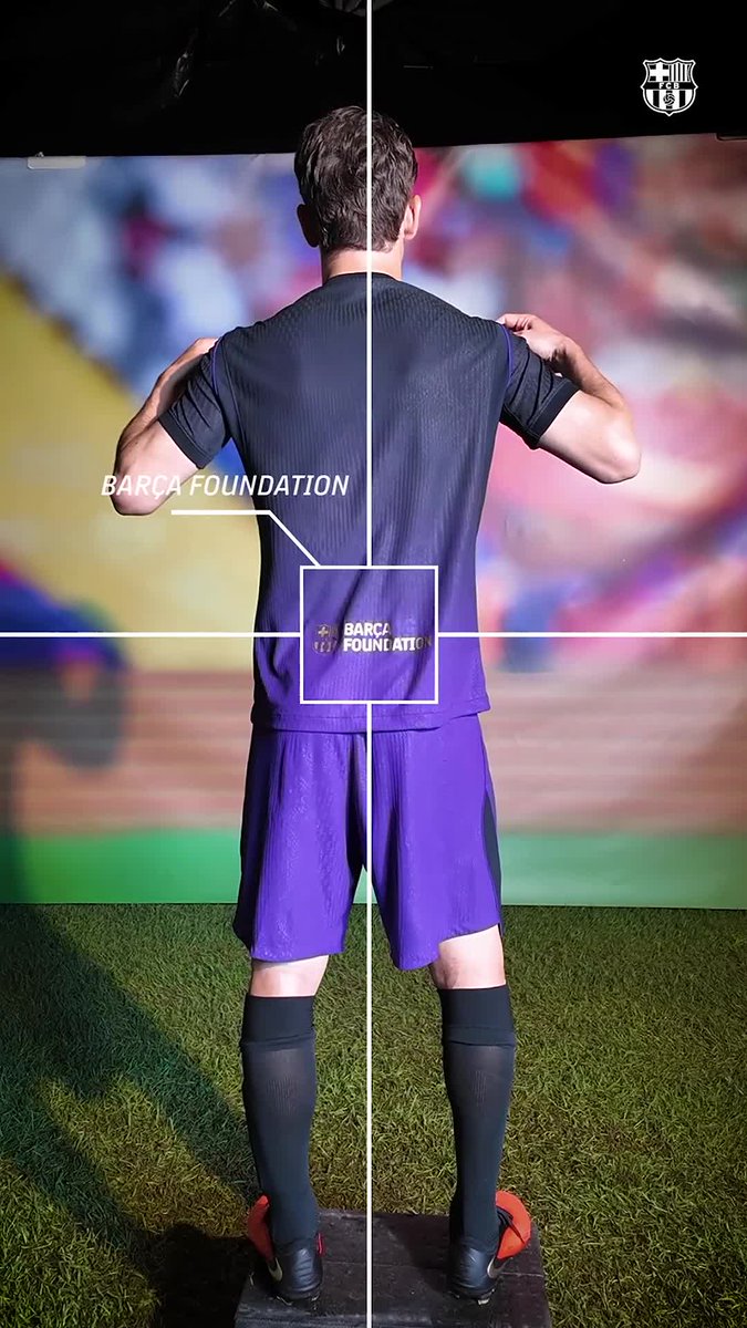 A closer look at the new Barça skin. 🔎