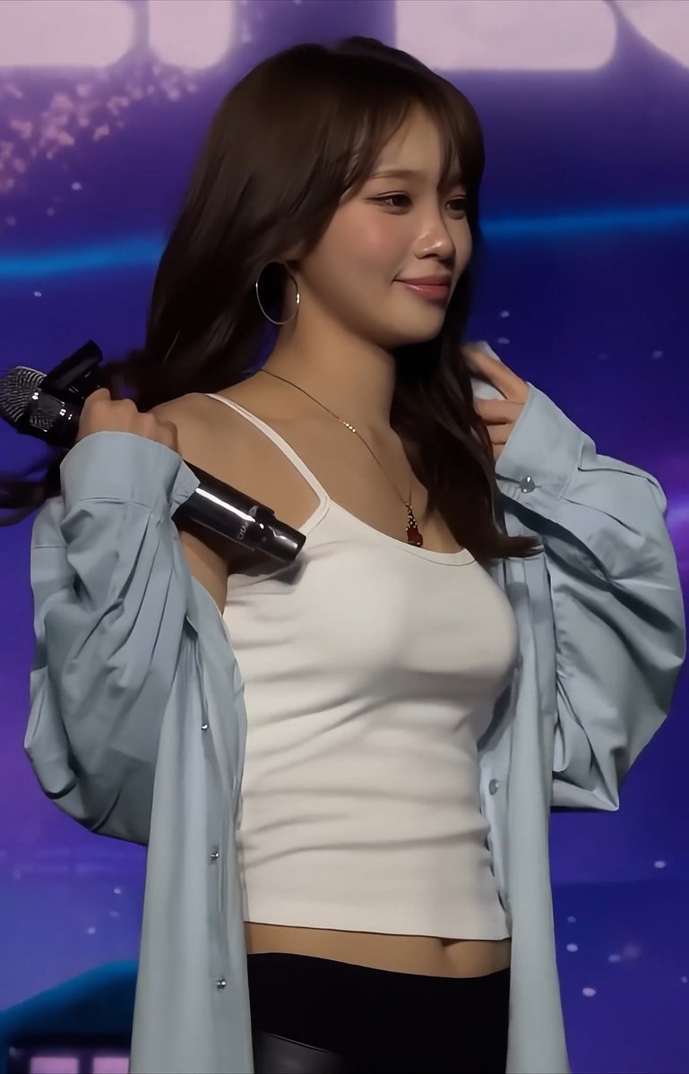 CHAEWON IS SO FINE