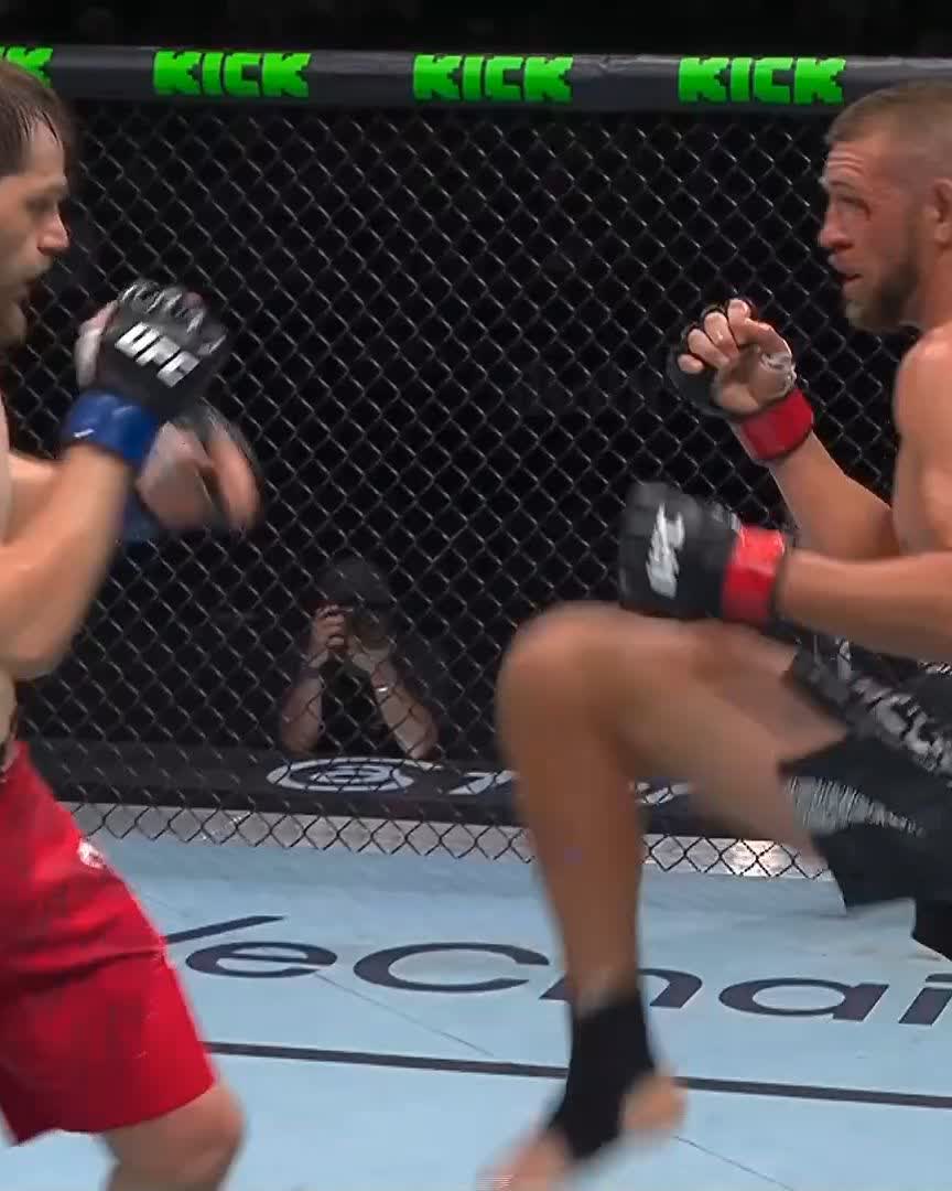 World class combination 😮‍💨 Muhammad Saidov earns the RD2 TKO at #UFCAbuDhabi! [ LIVE NOW on @ParamountPlus ]