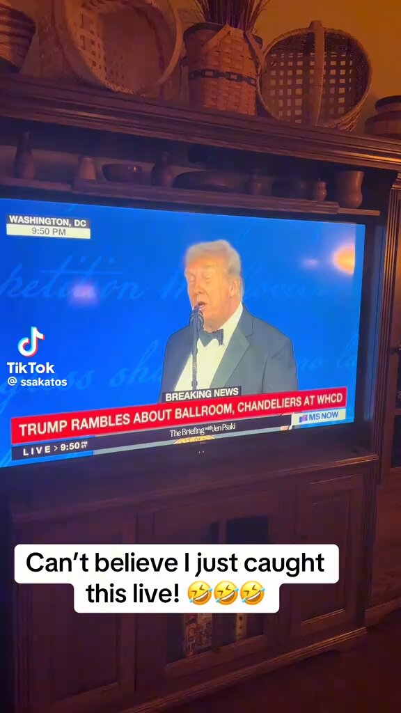 Watch the chiron during MS Now’s coverage last night! 😆 lol