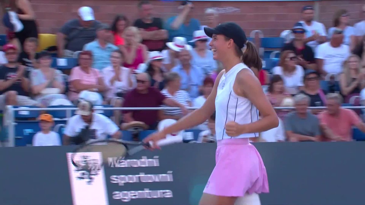 All smiles 😀 Lilli Tagger reaches her second ever WTA Tour-Level Final with a 6-7(5), 6-3, 7-6(4) victory over Krejcikova! #livesportpragueopen