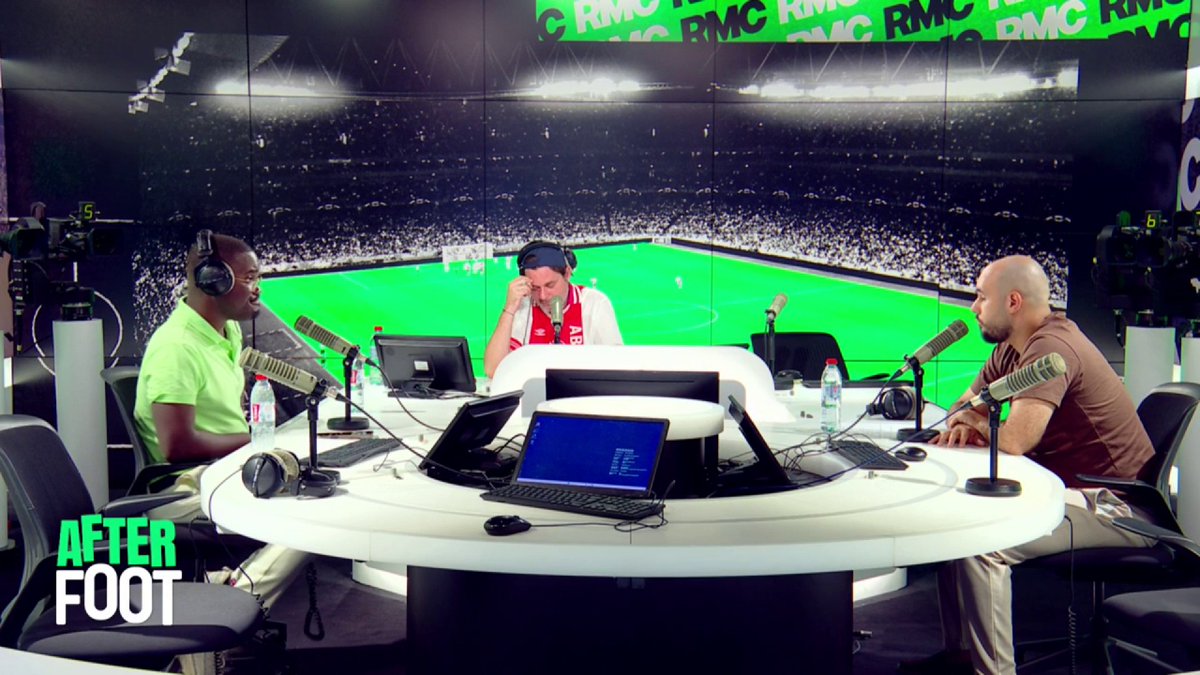 ๐ด๐ต Le PSG a-t-il besoin de Rodri ? Elton Mokolo : "Comment se renforcer en รฉtant la meilleure รฉquipe au monde ? C'est un dรฉfi. Quand tu as un Rodri sur le marchรฉ, tu dois te positionner." ๐๐๐๐๐ ๐ฐ๐๐๐๐๐๐๐๐๐ : "C'est le meilleur 6 au monde. Avoir Rodri rebat les cartes au milieu."