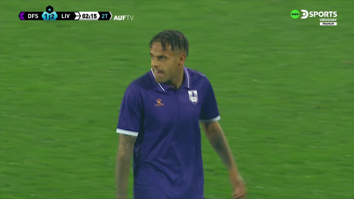 ¡BERNATENE FUE CLAVE EN EL FRANZINI! El golero de Liverpool evitó el empate de Defensor Sporting con esta impresionante doble atajada. #LigaUruguayaEnDSPORTS Disponible en los canales 301 y 302