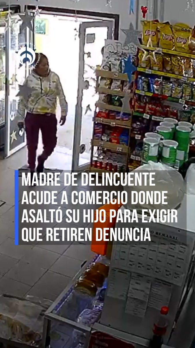 ¡Condenable! 😡 Madre de delincuente acude a comercio donde asaltó su hijo para exigir que retiren denuncia en su contra. 😳 #RFmx #Imperdible