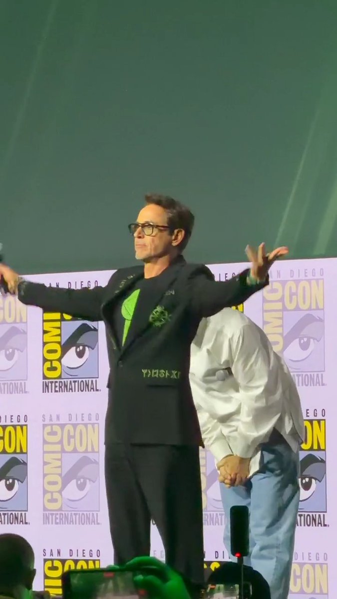 Robert Downey Jr. takes the stage to join his #AvengersDoomsday cast members. #SDCC