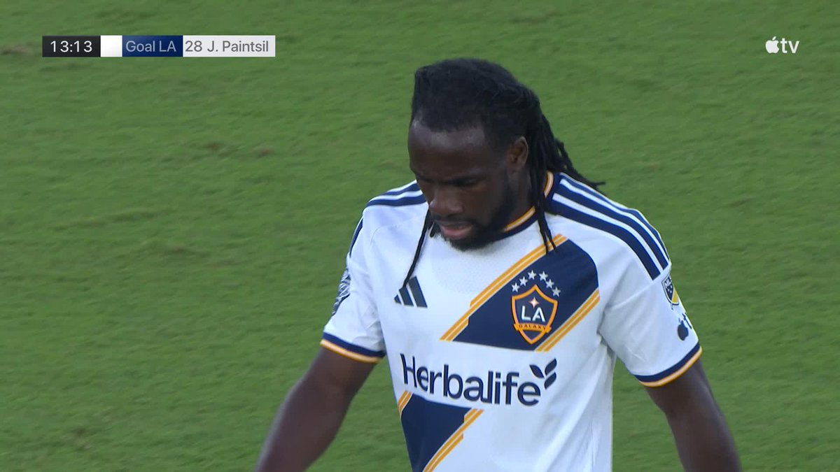 Joseph Paintsil gives the LA Galaxy the first goal in the Cali Clasico ✨ 📺 Apple TV: