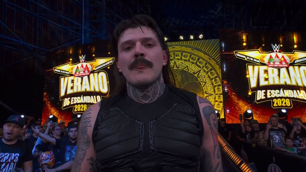 ¿Quién iba a decir que Dominik Mysterio no es una persona de confianza? 🙄 #AAAVeranoDeEscandalo