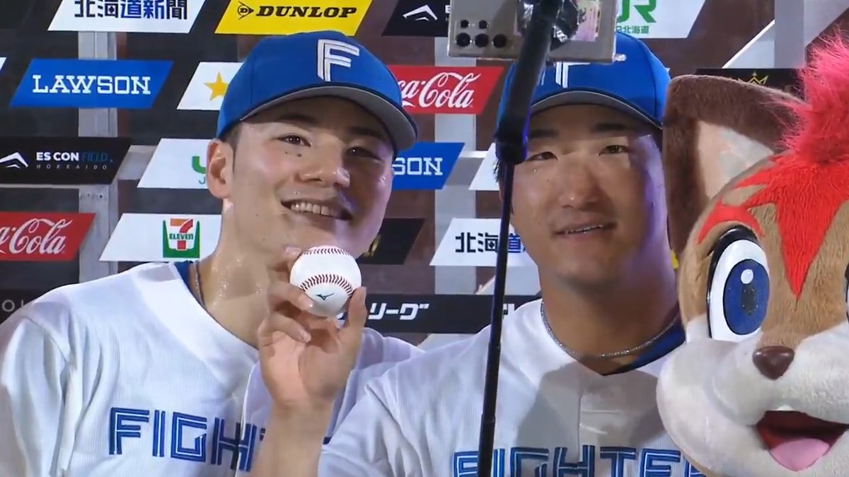 きょうのヒーローインタビュー🎤 打線を牽引した清宮幸太郎選手と有薗直輝選手が登場！ #ドミれ #lovefighters エスコンフィールドでファーム・リーグ公式戦開催！チケット好評販売中！