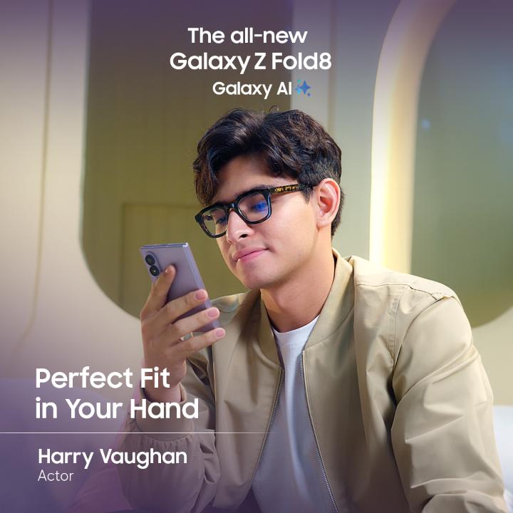 Meet the all-new Galaxy Z Fold8, handphone favoritnya Harry Vaughan!😍 ‼️GIVEAWAY DIGITAL MONEY RP 2 JUTA UNTUK 2 ORANG PEMENANG‼️ Like, RT, dan Reply sebanyak-banyaknya dengan: “Streaming series favorit seharian jadi lebih immersive di main screen #GalaxyZFold8 #FoldTheDoubt #FoldwithHarry ❤️” Mention teman dan reply sebanyak-banyaknya untuk kesempatan menang lebih besar sampai 4 Agustus 2026! #GalaxyAI