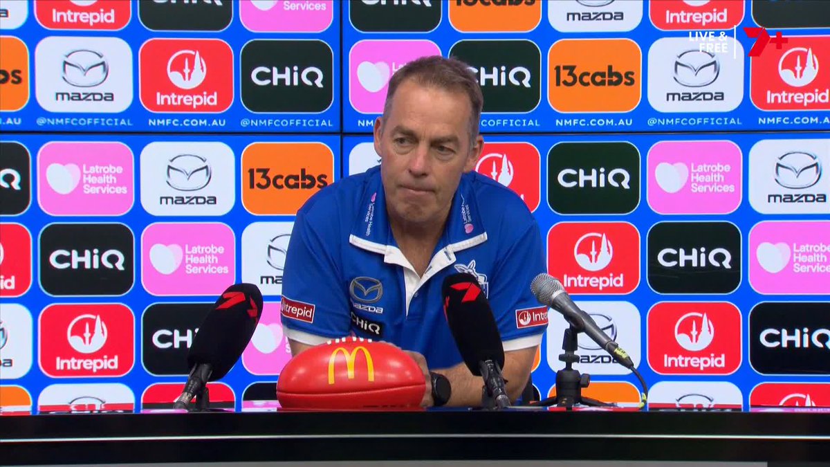 "In a lot of cases they give him the footy in wrong spots and it actually hurts them..." 🗣️ Alastair Clarkson on Nas Tom Morris #AFLNorthSaints