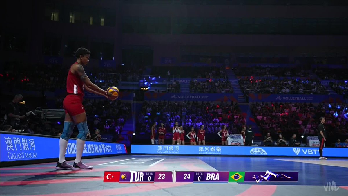 #VNL2026 BRAZIL ๐ง๐ท 1๏ธโฃ๐0๏ธโฃ TรRKIYE ๐น๐ท Brazil takes the first step toward the title! Can Tรผrkiye fight back and tie it up? ๐ฅ ๐บ Watch LIVE on VBTV: ๐ #BePartOfTheGame #Volleyball