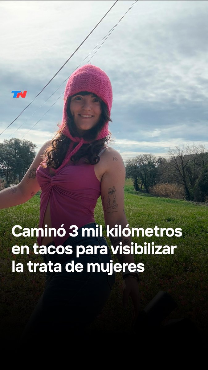 Caminó 3 mil kilómetros en tacos para visibilizar la trata de mujeres en Europa: la increíble historia de Dora Alcover: "Mi objetivo fue denunciar lo que es forzado".