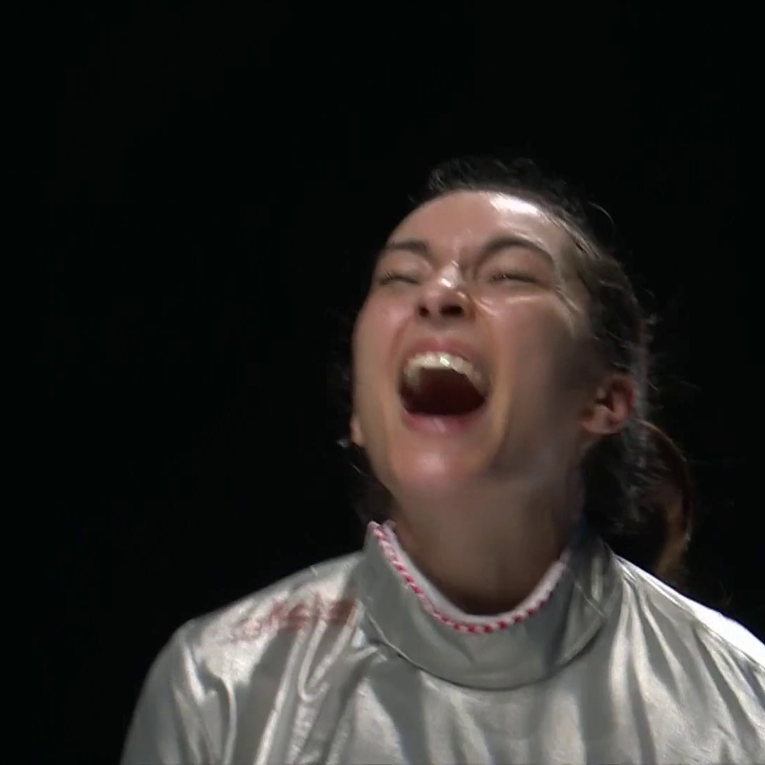 Deux Françaises sur le podium mondial ✨ Sara Balzer devient vice-championne du monde en sabre. Toscane Tori remporte quant à elle la médaille de bronze 🥉