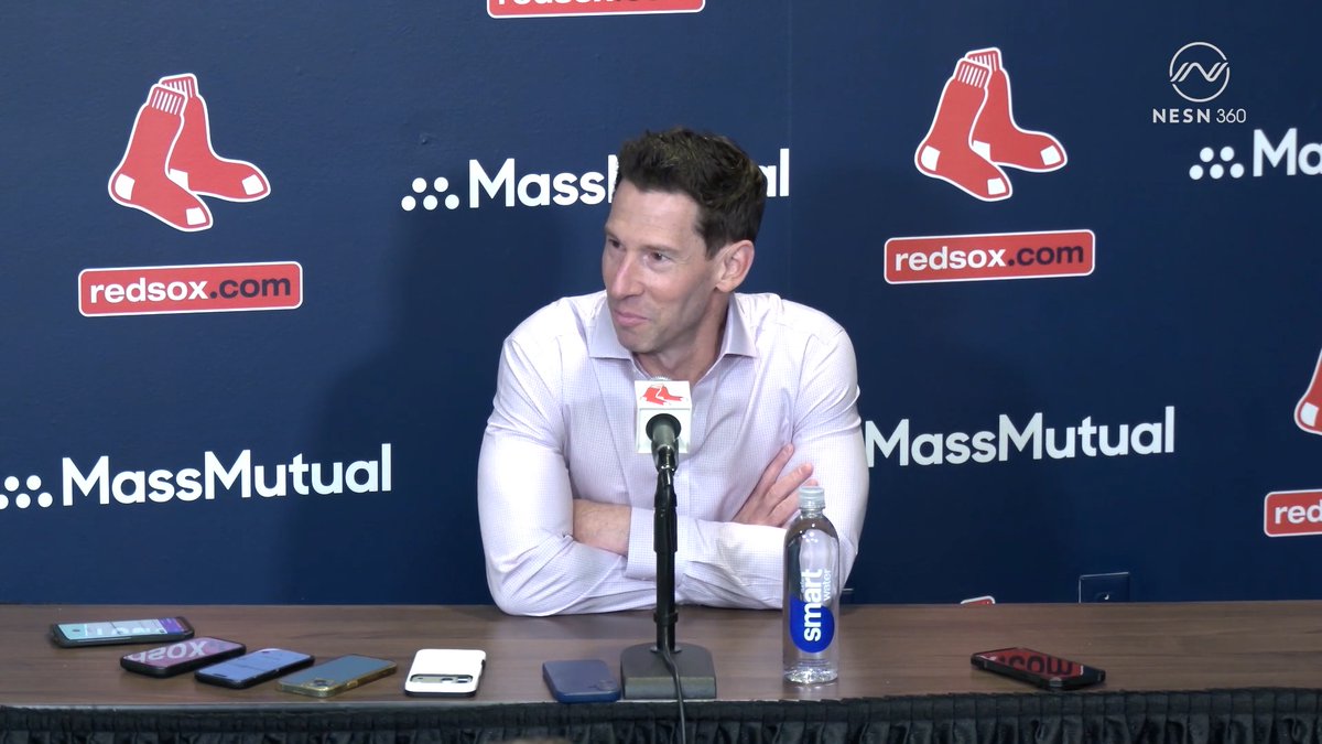 🎙️ Craig Breslow on the #RedSox trading Connelly Early for Curtis Mead: "Any time you give up a player like Connelly Early, it's really tough. But looking at our roster, looking at our needs, we felt like this was something that makes us better." On Mead's improvement over this season: "We feel like the way that he's performed over the last few months is the guy we're getting." ⬇️