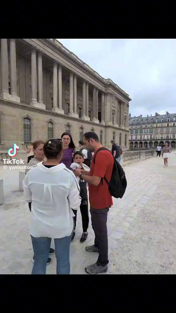 Les héros ne portent pas toujours de cape